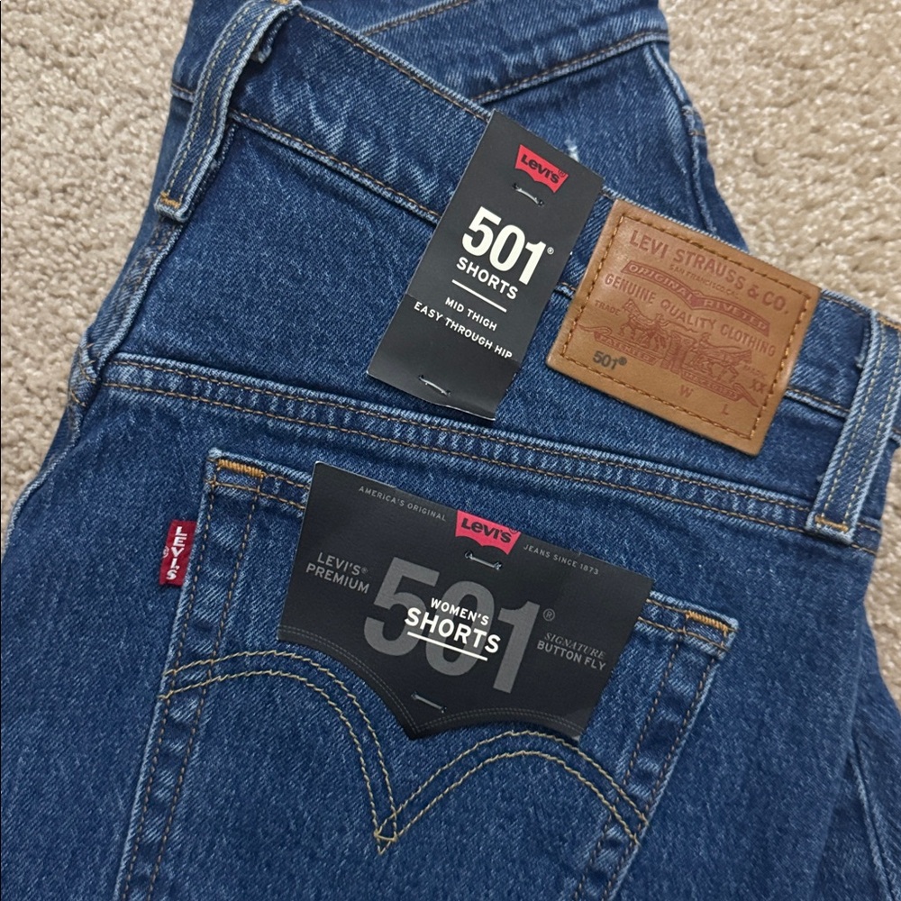 501 Mid Thigh Shorts - Picture 2 of 3